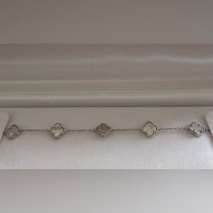 Sterling Silver Bracelet Clover Mother of Pearl